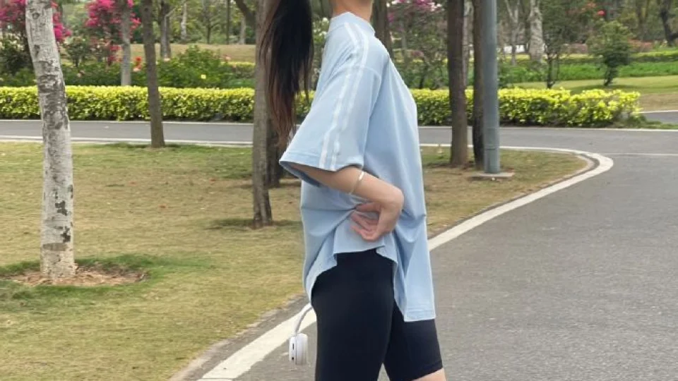 每日看料、反差视频、糖心Vlog：时间顺序视频观察｜糖心vlog特色视频封面